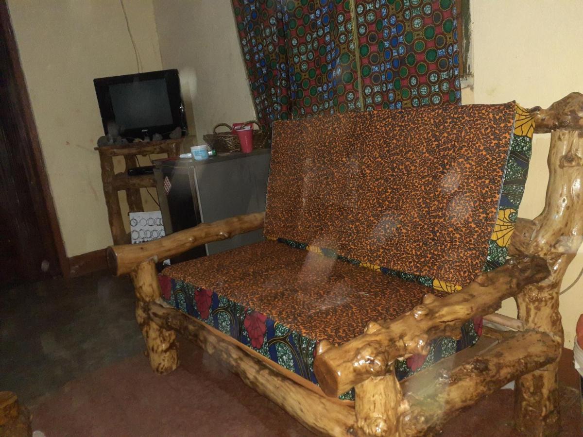Mai Kilimanjaro Home Stay Marangu Exterior foto